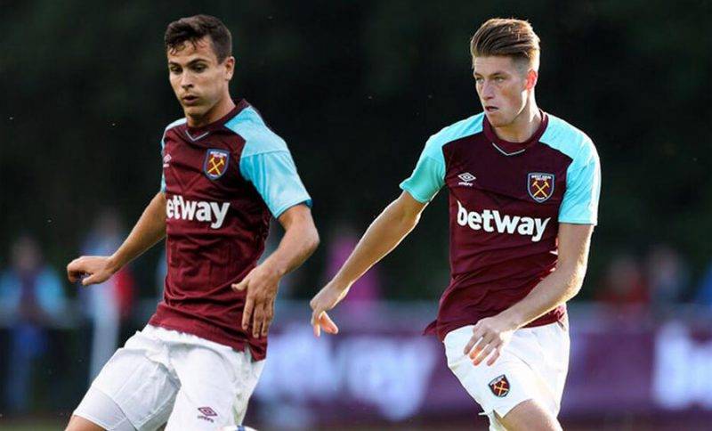 赫内斯在采 赫内斯在采